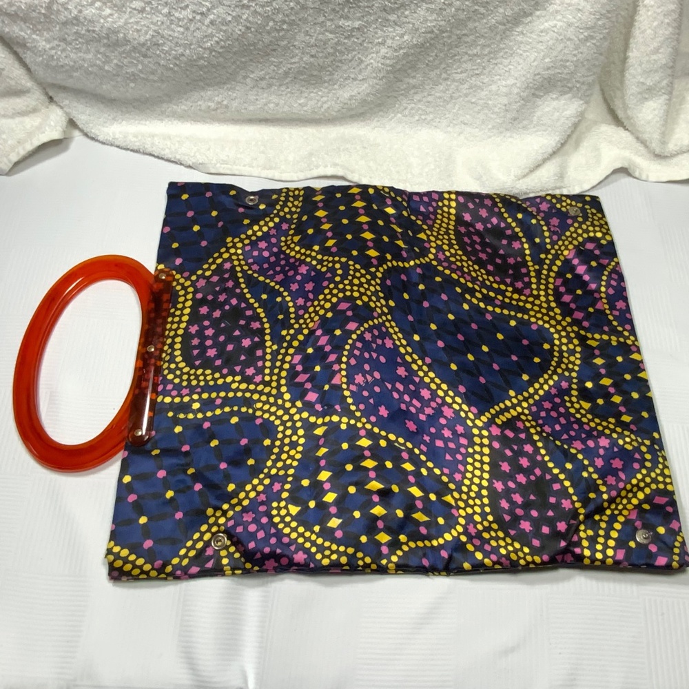 Vintage Totes - 2 Each - Picture 2 of 11